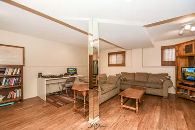 9421 Cottonwood Drive, Munster, IN 46321 - Photo 14