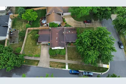 9421 Cottonwood Drive, Munster, IN 46321 - Photo 38