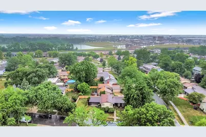 9421 Cottonwood Drive, Munster, IN 46321 - Photo 28