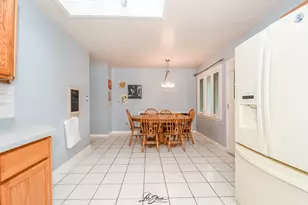 9421 Cottonwood Dr, Munster, IN 46321 - Photo 12