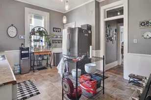 1207 Michigan Ave, La Porte, IN 46350 - Photo 12