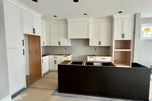 2230 Redwood Ln, Chesterton, IN 46304 - Photo 6