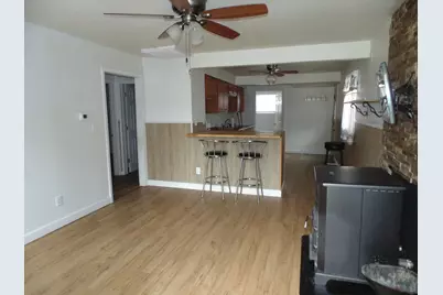 3406 E 37th Avenue, Lake Station, IN 46405 - Photo 2