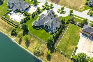 1435 Park W Cir, Munster, IN 46321 - Photo 32