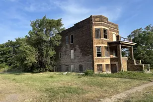 420 Adams St, Gary, IN 46402 - Photo 2