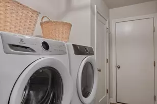 5946 Beacon Ln, Portage, IN 46368 - Photo 24