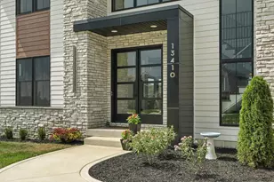 13410 Camas Dr, Saint John, IN 46373 - Photo 4