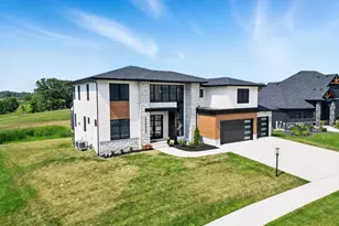 13410 Camas Dr, Saint John, IN 46373 - Photo 4