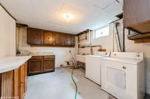 2905 E Michigan Blvd, Trail Creek, IN 46360 - Photo 20