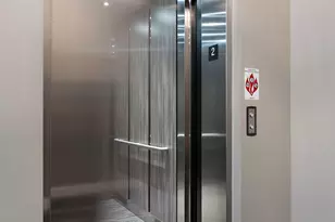 204 N Campbell St, Valparaiso, IN 46385 - Photo 24