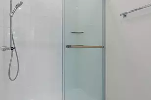 204 N Campbell St, Valparaiso, IN 46385 - Photo 18