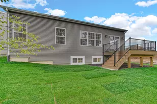 474 Magnolia Ln, Chesterton, IN 46304 - Photo 18