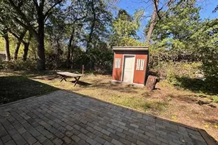 6328 E 3rd Ave, Gary, IN 46403 - Photo 10