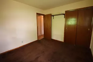 8343 W Pahs Rd, Michigan City, IN 46360 - Photo 10