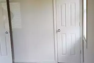 1300 Carolina St, Gary, IN 46407 - Photo 10