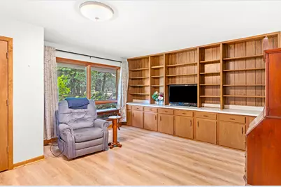 221 W 150 N, Valparaiso, IN 46385 - Photo 24