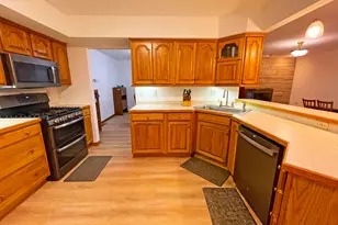 221 W 150 N, Valparaiso, IN 46385 - Photo 14