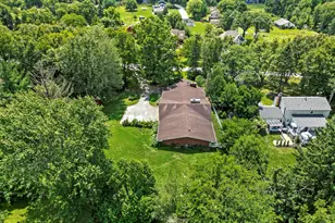 221 W 150 N, Valparaiso, IN 46385 - Photo 40