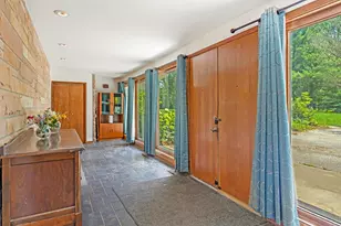 221 W 150 N, Valparaiso, IN 46385 - Photo 6