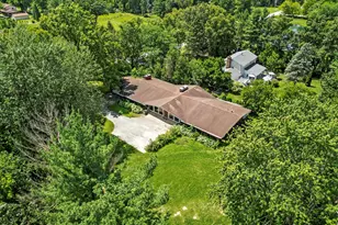 221 W 150 N, Valparaiso, IN 46385 - Photo 2