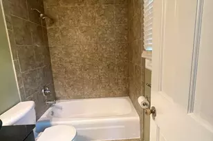 1521 W 4th St, Hobart, IN 46342 - Photo 28