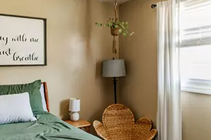 1521 W 4th St, Hobart, IN 46342 - Photo 24