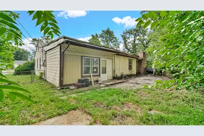 1240 Benton Street, Gary, IN 46403 - Photo 4