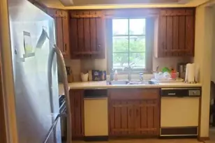 1537 Maple Pl, Schererville, IN 46375 - Photo 2