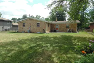 5400 Georgia St, Merrillville, IN 46410 - Photo 32