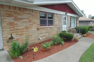 5400 Georgia St, Merrillville, IN 46410 - Photo 4