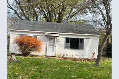 526 Davidson Avenue, Michigan City, IN 46360 - Photo 1