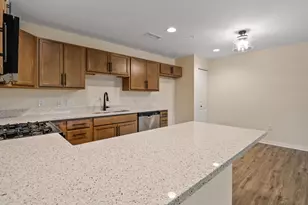 2034 W 75th Pl, Merrillville, IN 46410 - Photo 14