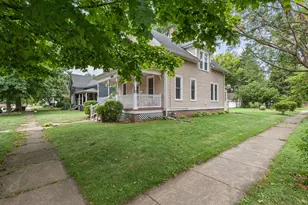 602 D St, La Porte, IN 46350 - Photo 2