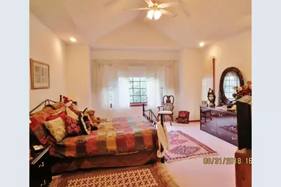 643 N 50 W, Valparaiso, IN 46385 - Photo 40