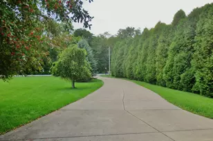 643 N 50 W, Valparaiso, IN 46385 - Photo 4