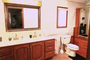 643 N 50 W, Valparaiso, IN 46385 - Photo 64