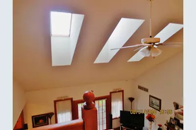 643 N 50 W, Valparaiso, IN 46385 - Photo 48