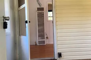 107 N Walker Ave, Morocco, IN 47963 - Photo 4