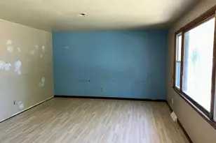 1424 Mississippi Pl, Hobart, IN 46342 - Photo 8