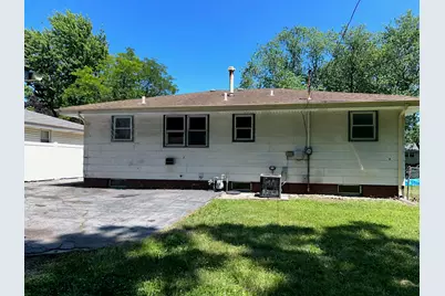 1424 Mississippi Place, Hobart, IN 46342 - Photo 6