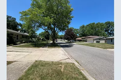 1424 Mississippi Place, Hobart, IN 46342 - Photo 2