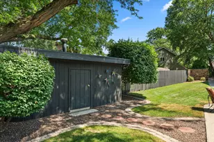 1401 Greenwood Ave, Munster, IN 46321 - Photo 46