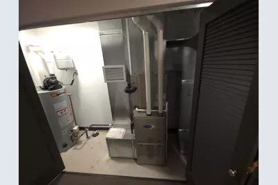 2200 E 138th Street #B, East Chicago, IN 46312 - Photo 18