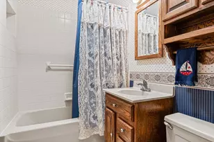 54 Dogwood Dr, La Porte, IN 46350 - Photo 20