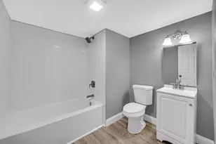 8013 Monaldi Dr, Munster, IN 46321 - Photo 18