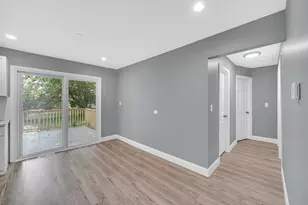 8013 Monaldi Dr, Munster, IN 46321 - Photo 10