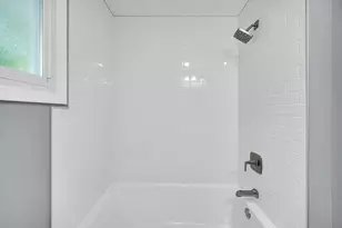 8013 Monaldi Dr, Munster, IN 46321 - Photo 8