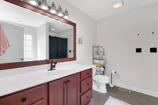 10300 Illinois St, Crown Point, IN 46307 - Photo 12