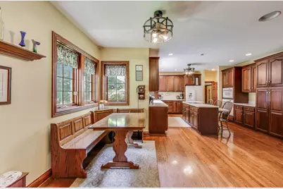 273 Bridlewood Lane, Valparaiso, IN 46385 - Photo 4