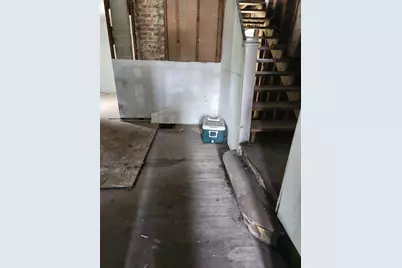 627 Tennessee Street, Gary, IN 46402 - Photo 14